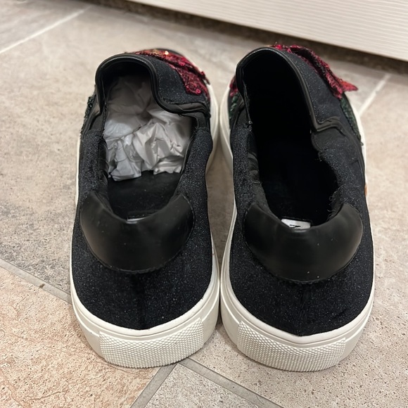 Steve Madden Sneakers - Picture 4 of 7